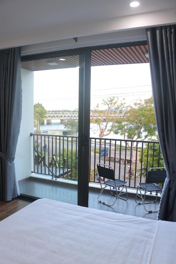 La Nha Homestay Hue Buitenkant foto