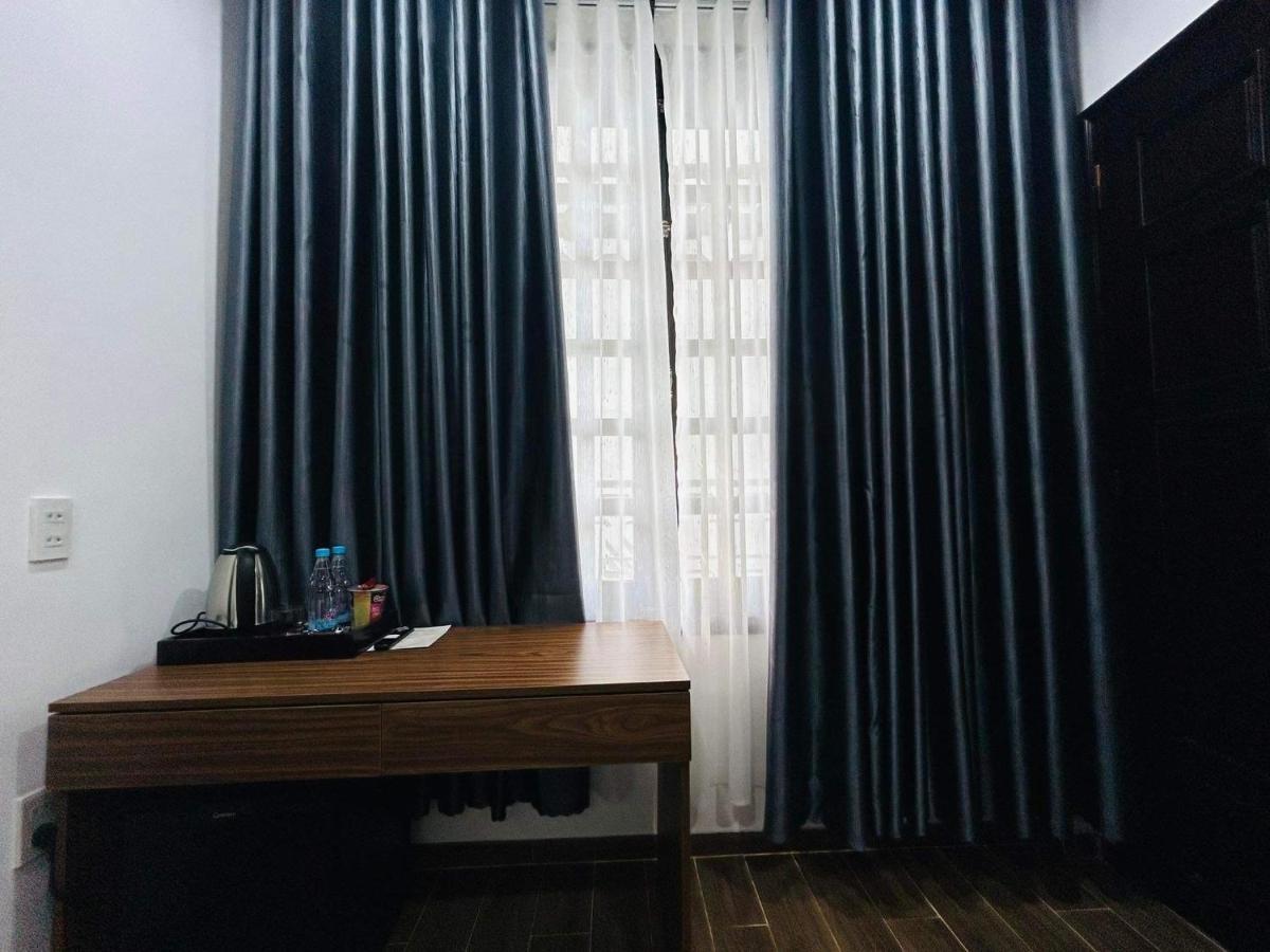 La Nha Homestay Hue Buitenkant foto
