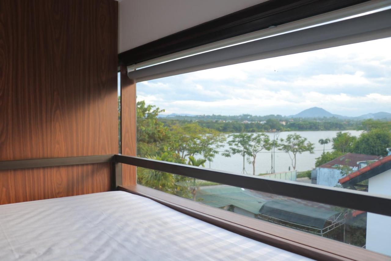La Nha Homestay Hue Buitenkant foto