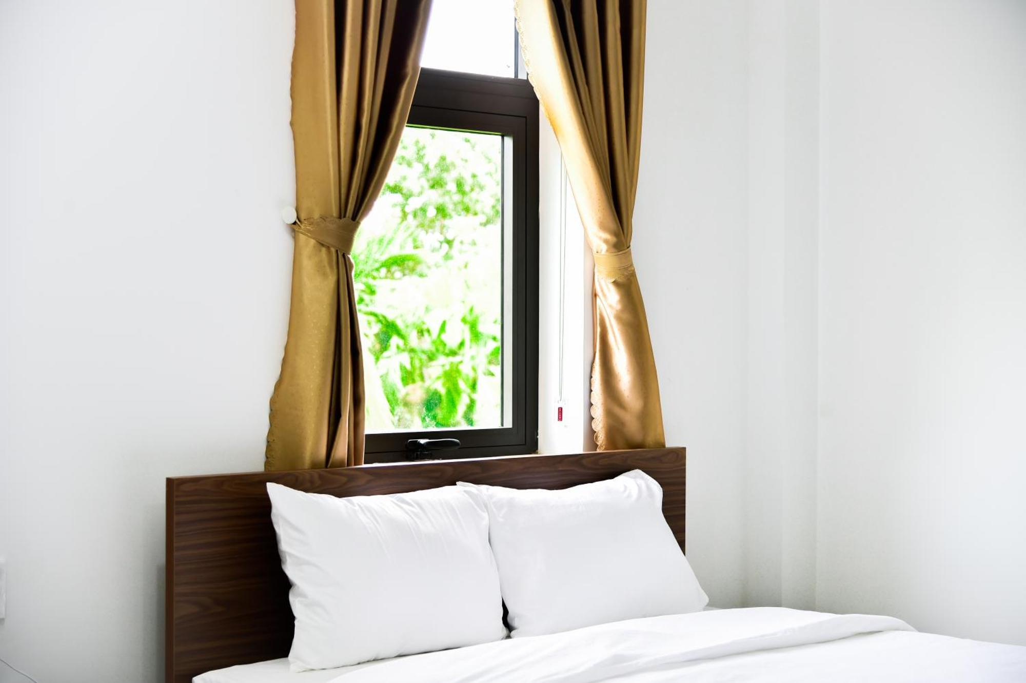 La Nha Homestay Hue Buitenkant foto